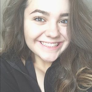 Meet your Posher, Gracie